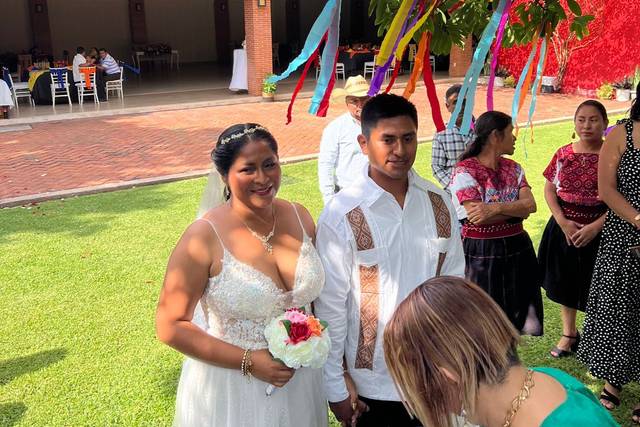 La boda de Maybeth  y Esteban  3