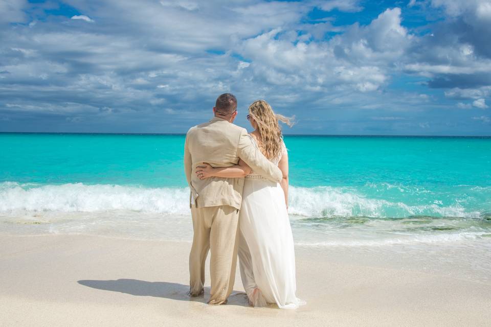 crown paradise cancun wedding