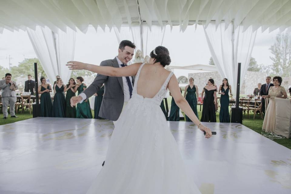 La boda de Karen  y Óscar