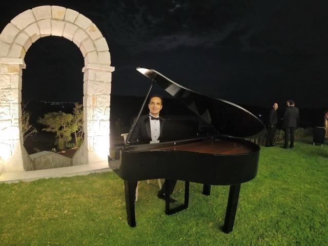 Roberto Mora - Pianista - 4