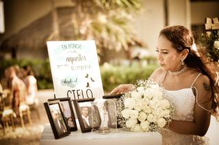 Strawberry Amazing Weddings - 6