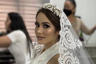 Alexa Avila MUA - 1