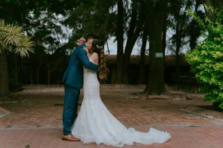 Wolfpack Weddings Co - 24