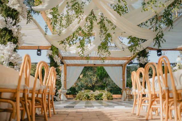 Sarai Flores Weddings - 4