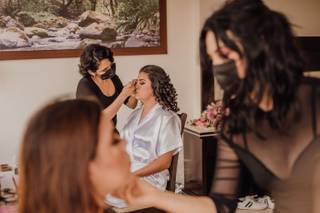 Abril Ricaño Beauty Co. - 5