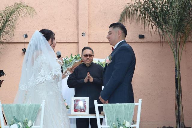 Boda Simbólica - Oficiante de Ceremonia - 1