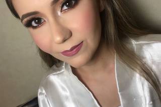 Diana Peralta Makeup Artist - 10