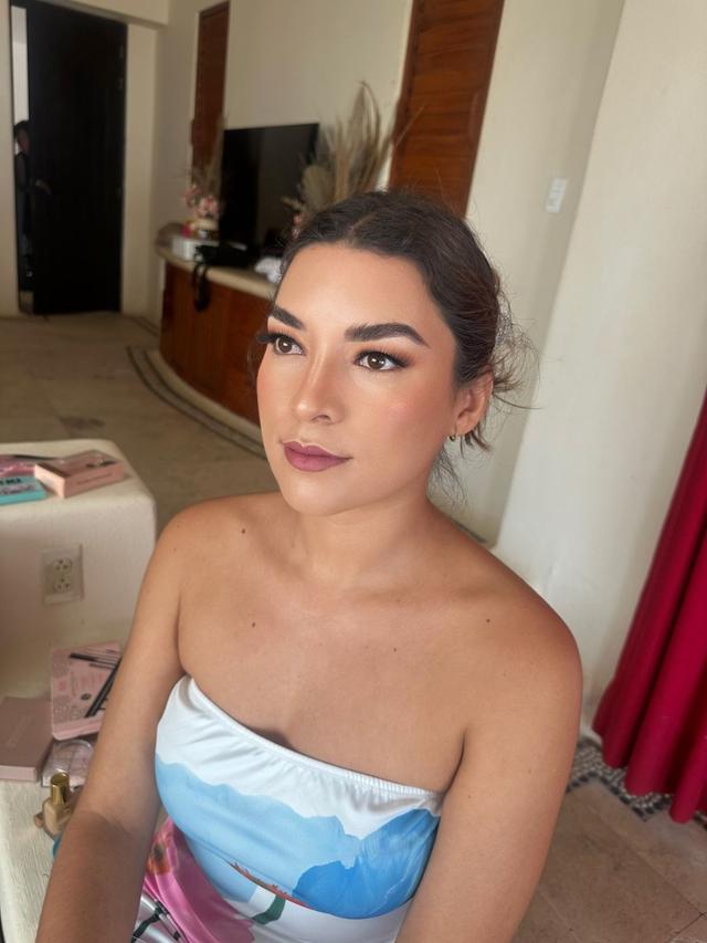 Talina Salinas by Alexandra Olvera Beauty Salon - 4
