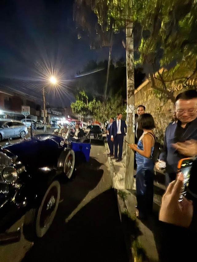 Rose Häuss Autos Antiguos - 2