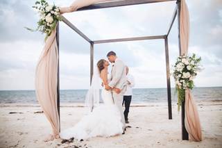 Mar y Amor Weddings - 6