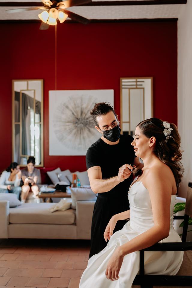 Blanq Makeup Artist - 2