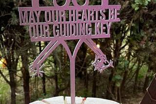 Nina - Cake Toppers - 5