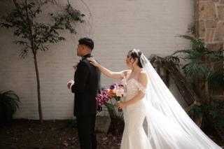 Momentum Wedding Studio - 12