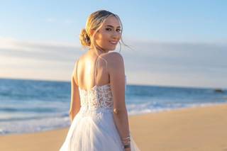 Pao García Makeup and Hairstyle - 1