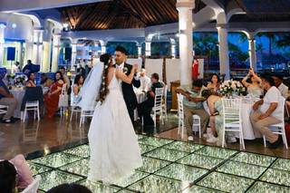 Yes I Do Weddings & Travel - 7