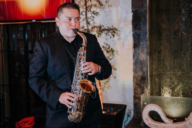Saxofonista Eventos Sociales - 2