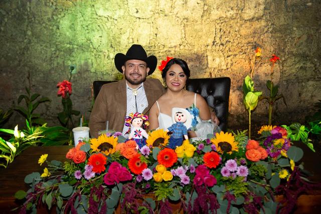 Liz Coronado Diseño Floral & Eventos - 1