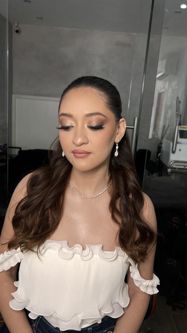 Iveth Sharon Makeup - 3