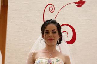 Ayla Vanegas Couturier - 17