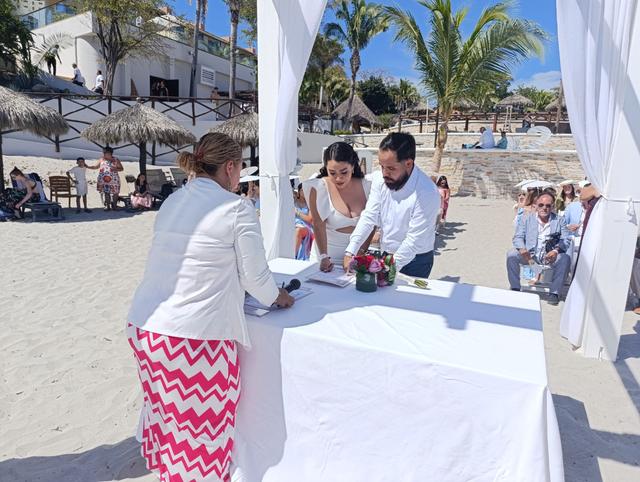 Grand Palladium Vallarta Resort & Spa - 1