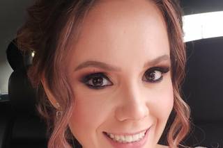 Elizabeth Mendoza - 27