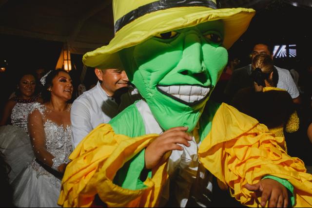 La Rebelión de Oaxaca - 4