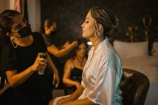 Alondra Ramos Makeup Artist & Hair - 14