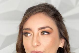 Carolina Martínez Bridal Make Up Artist - 18