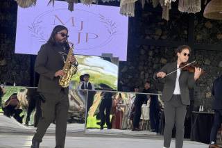 Anto Trueba Saxophonist - 5