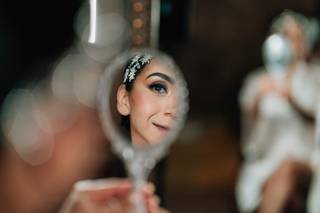 Alondra Ramos Makeup Artist & Hair - 12