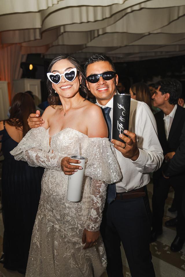 Sal y Mar Weddings - 2