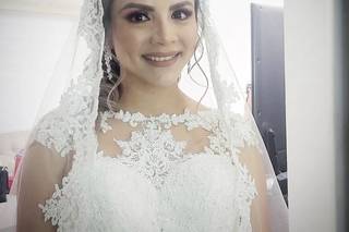 Claudia Blanquer Bride Expert - 11