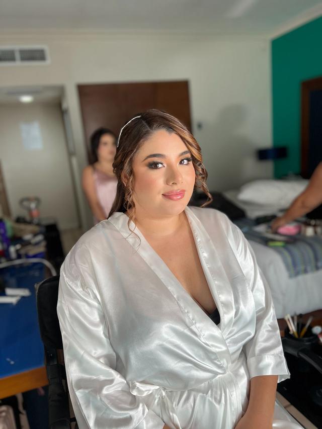Karina Alvarado Makeup - 4