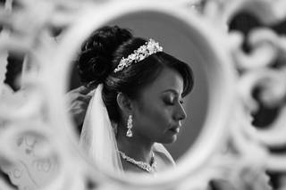 Memories & Frames - 9