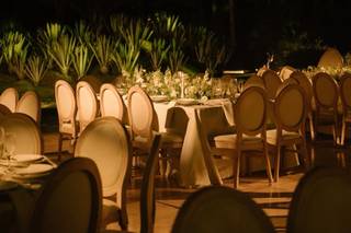 Buen Gusto & Co. Wedding & Event - 14
