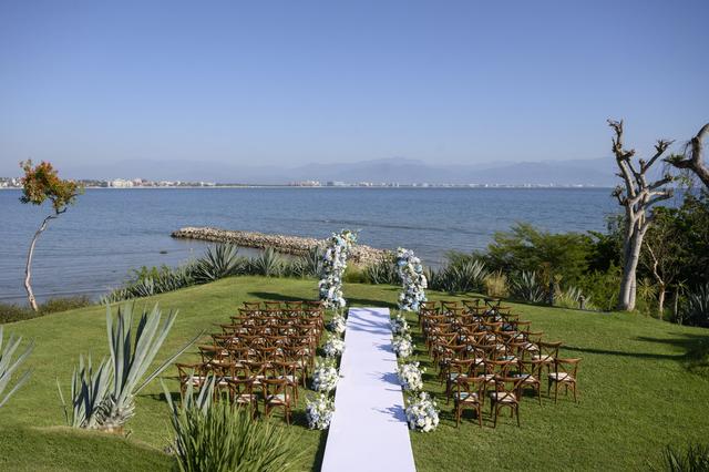 Younique by Kelley - 4