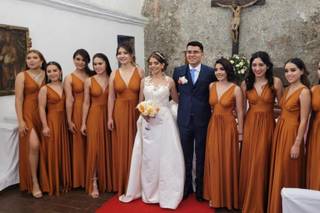 Vestidos Damas de Honor Modela Bella - 14