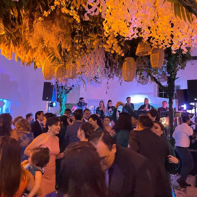 Grupo Party Time - 4