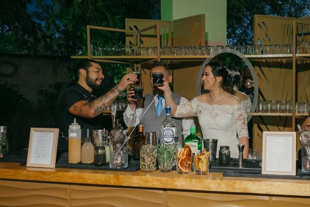 Bartender AV - 1