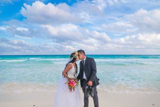 Wedding Pictures Cancún by Art & Photo - 29