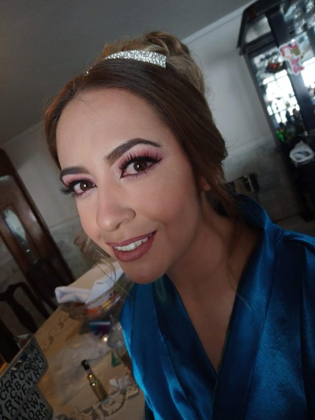 Pineda Make Up by Carolina Pineda - 2