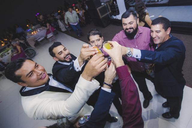 Shuts - Shots & Drinks - 1