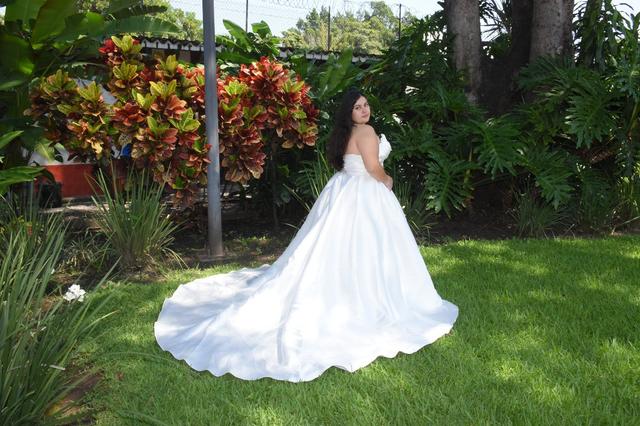 Essence Plaza de la Novia - 1