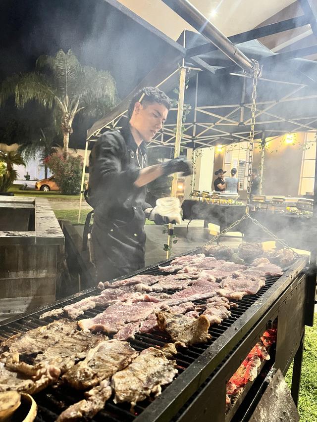 Suculentos Banquetes y Parrilladas - 3