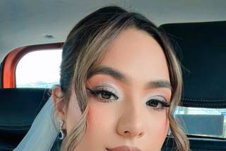 The House Of Makeup - 14