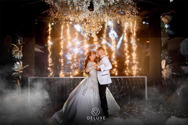 Deluxe Weddings - 4