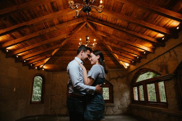 Aguirre & Almaguer - 4