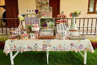 White Sugar Bakery & Design - 6