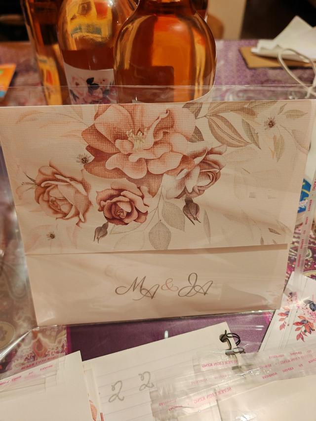 Amelia Paper Design - 2