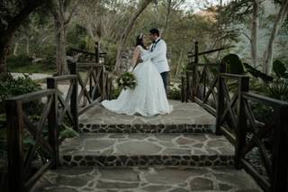 Canseco Weddings - 11